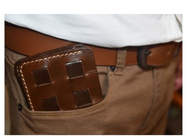Fashion Woven Leather Wallet – Timeless Style Fashion woven leather wallet with superior craftsmanship