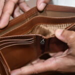 Minimalist men's zippered wallet for a modern lifestyle