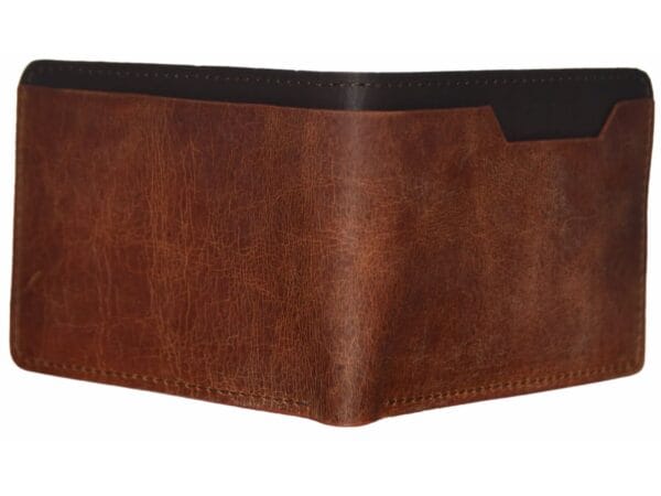 Retro Wallet Accessory – Timeless Design retro-inspired wallet accessory for online shoppers